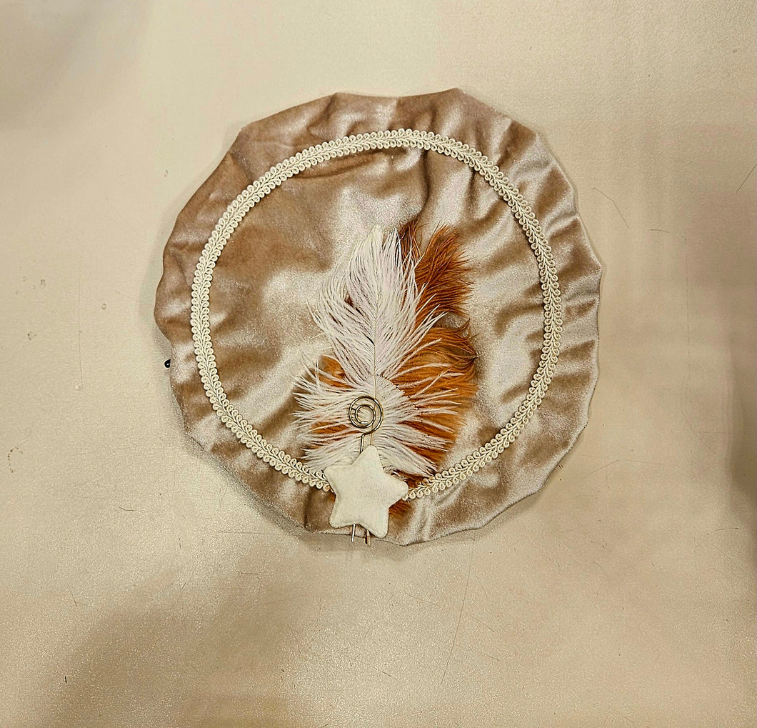 Pietenmuts créme ster bruin