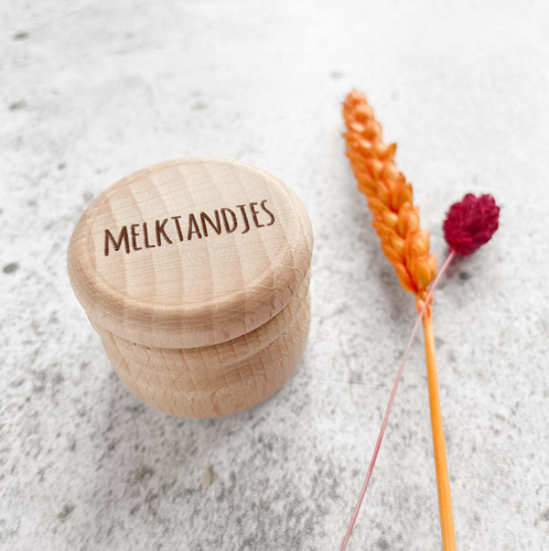 Melktandjes Hout